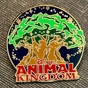Disney Animal Kingdom Trading Pin Collectible Tree of Life